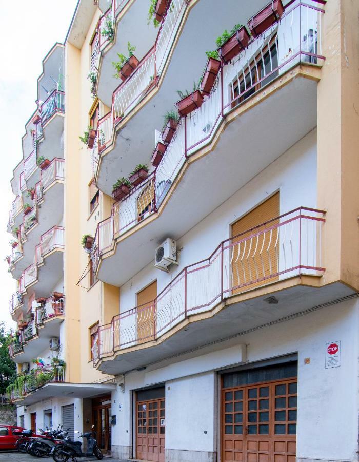B&B Syrentum Sorrento Eksteriør billede